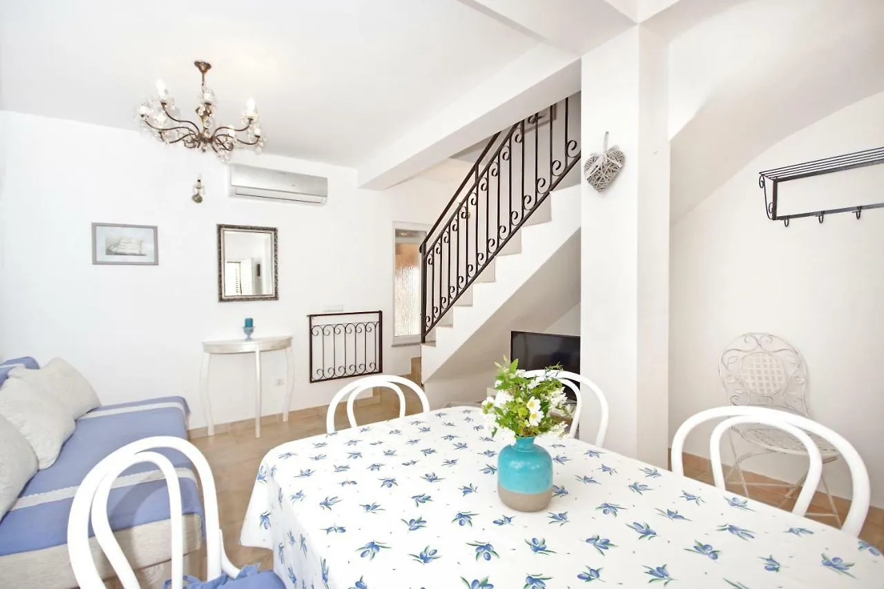 Apartmani Gordana Zaton  0*, Zaton (Zadar)